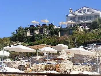 Otel Korsan Ada 2*